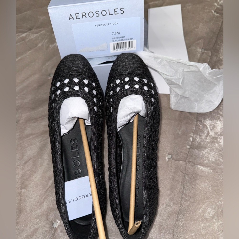 AEROSOLES Black Woven flats - Arino Raffia
